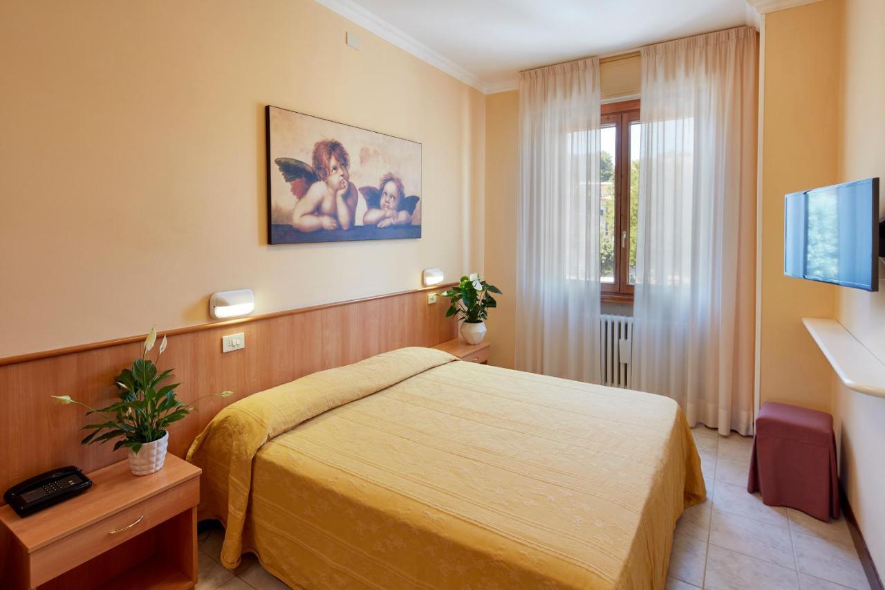 Hotel Plaza Tabiano Terme Dış mekan fotoğraf